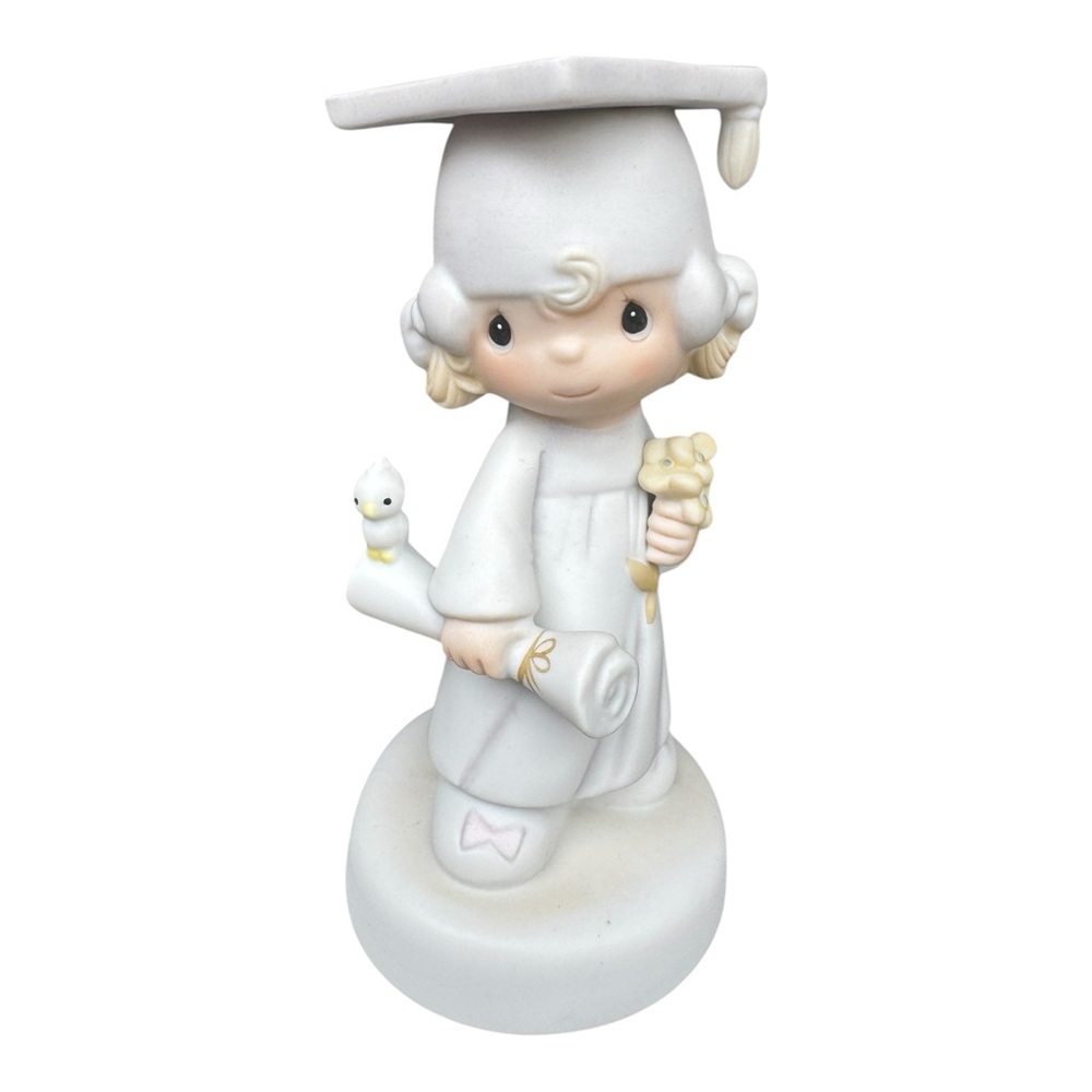 Precious Moments "The Lord Bless You and Keep You" Graduation Girl 1980 E-4721